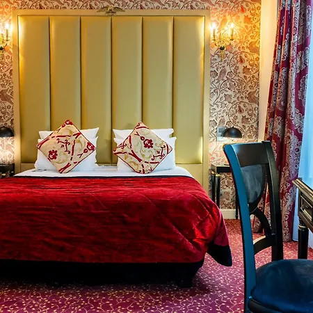 De L'empereur By Malone 3* París