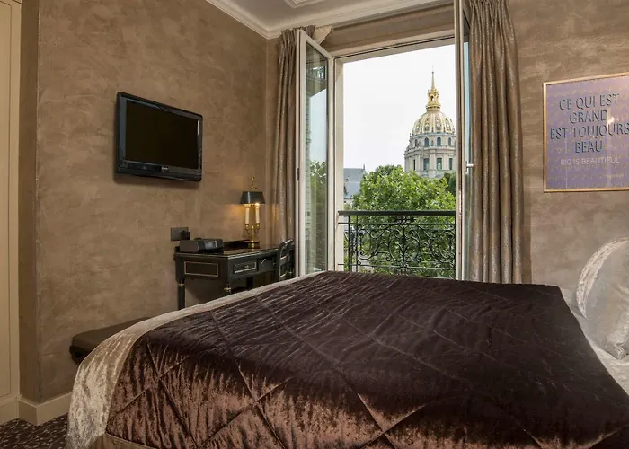 De L'empereur By Malone מלון