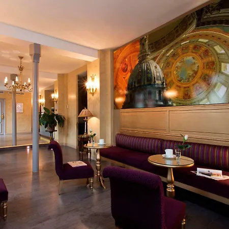 De L'empereur By Malone