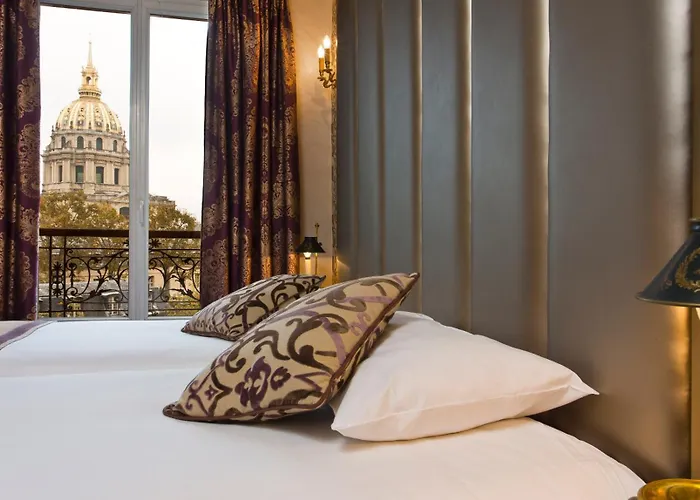 De L'empereur Hotel 3*