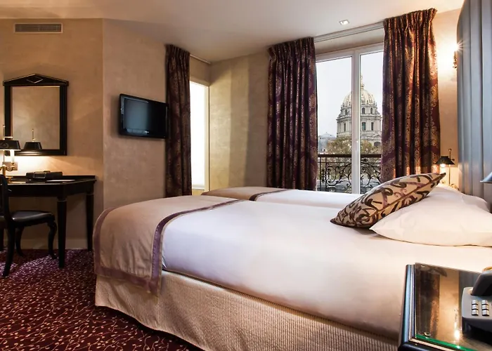 De L'empereur By Malone 3* Parigi