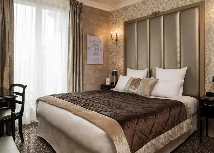 Hotel De L'empereur 3*