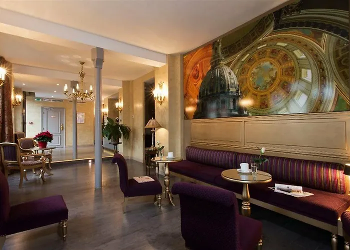 Otel De L'empereur By Malone